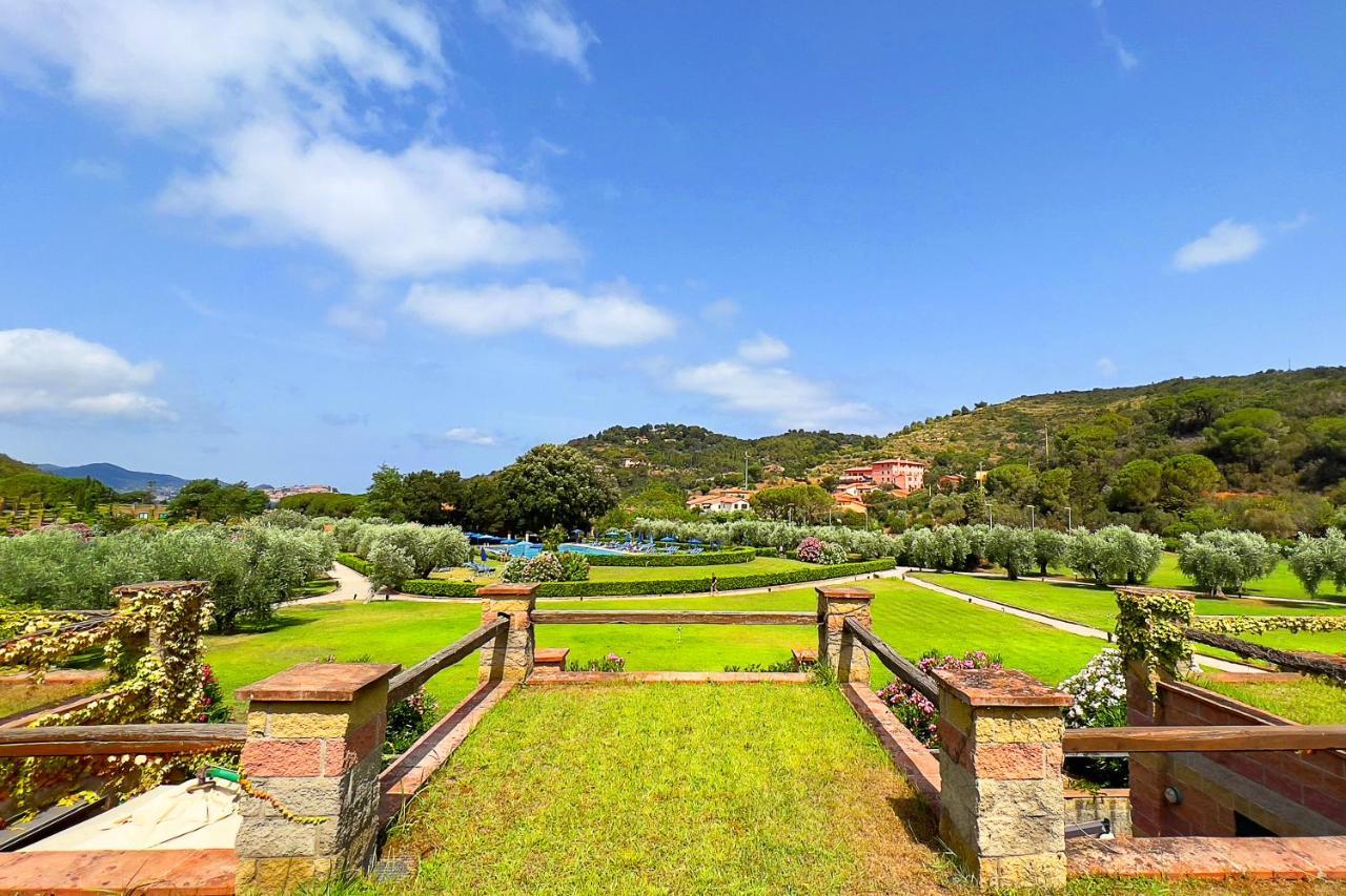 Bilocale Sant'Anna Vicolo Del Mughetto Vila Exterior foto